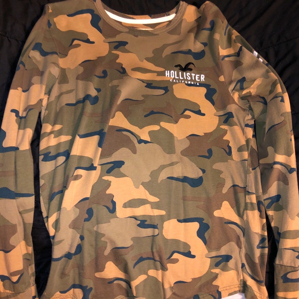 Hollister L-S Camo Shirt